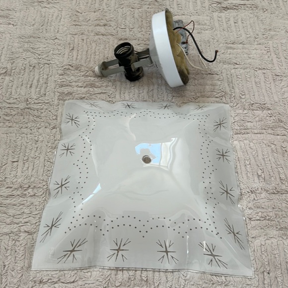 Square Glass Pattern Shade Ceiling Mount Light Fixture star pattern - Picture 11 of 16